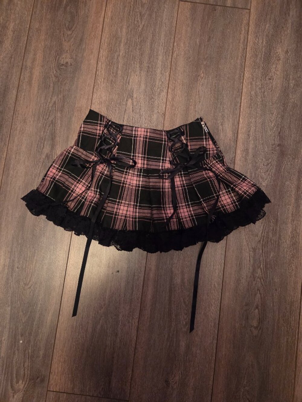 Dollskill Widow lace trim ribbon side pink skirt!
